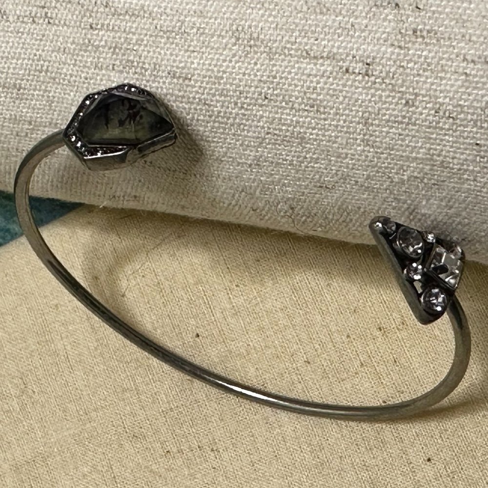 Chloe + Isabel Northern Lights Open Cuff